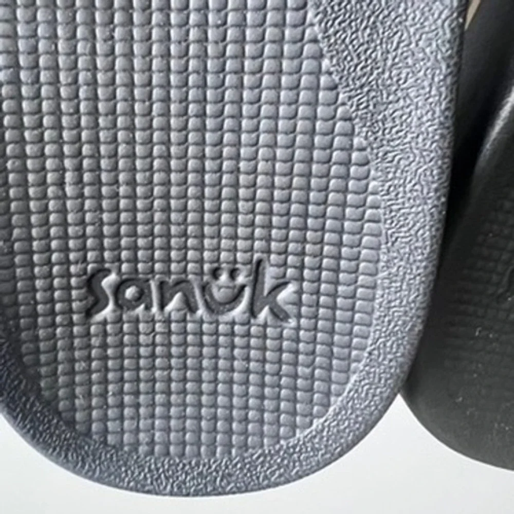 Sanuk mens cosmic